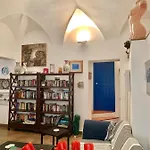La Maison De L'artiste & Bike Finale Ligure