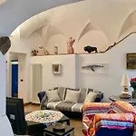 La Maison De L'artiste & Bike * Finale Ligure