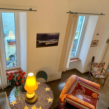 Apartment La Maison De L'artiste & Bike *
