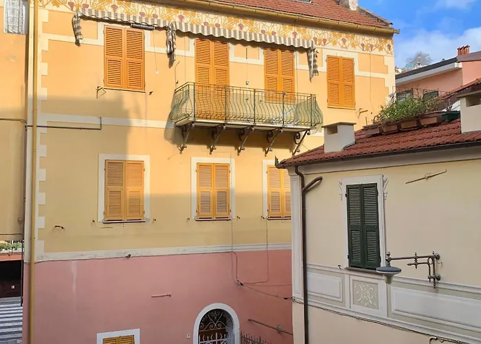 La Maison De L'artiste & Bike Finale Ligure