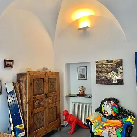 La Maison De L'artiste & Bike *