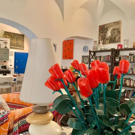 La Maison De L'artiste & Bike