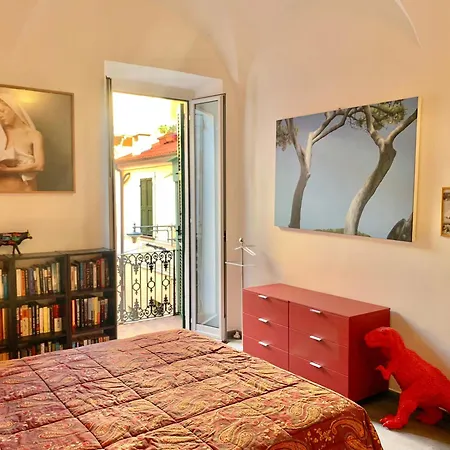 La Maison De L'artiste & Bike Apartment *