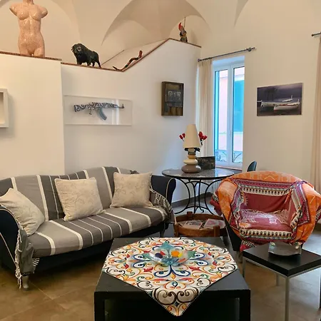 La Maison De L'artiste & Bike