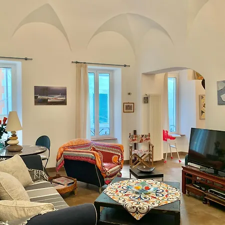 La Maison De L'artiste & Bike Finale Ligure