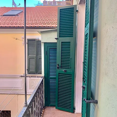 Apartmán La Maison De L'artiste & Bike Finale Ligure