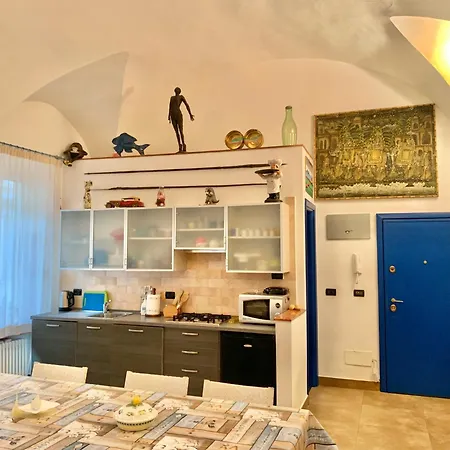 La Maison De L'artiste & Bike * Finale Ligure