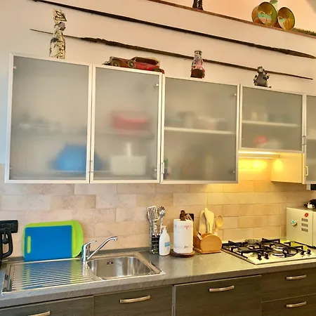 La Maison De L'artiste & Bike Apartmán *