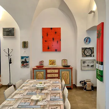 La Maison De L'artiste & Bike *