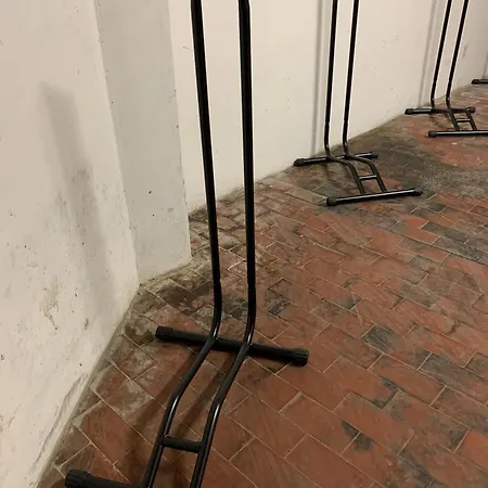 La Maison De L'artiste & Bike *