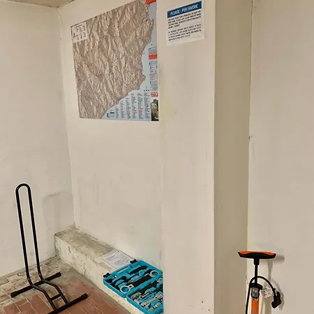 La Maison De L'artiste & Bike Apartmán