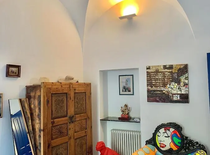 La Maison De L'artiste & Bike *