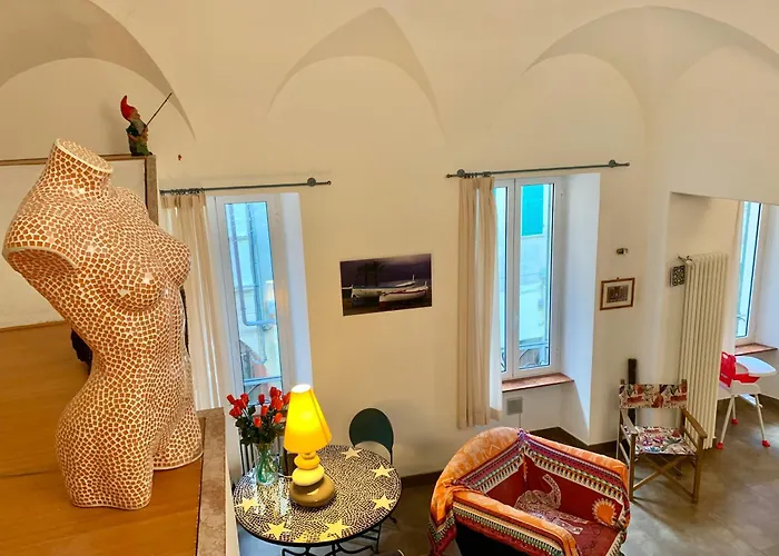 La Maison De L'artiste & Bike *