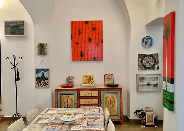 La Maison De L'artiste & Bike *